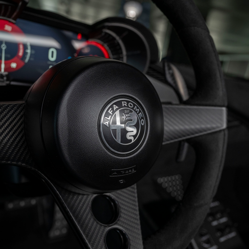 2026 Alfa Romeo 33 Stradale Perla Nera Interior